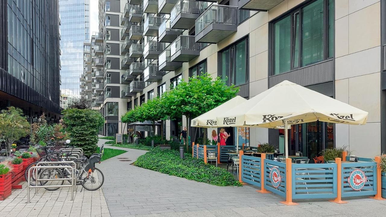 Luxury Apartments On Grzybowska Street In Varsavia Esterno foto